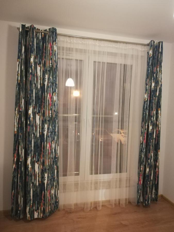 Apartament Wloska 4 Lägenhet Krasków Exteriör bild
